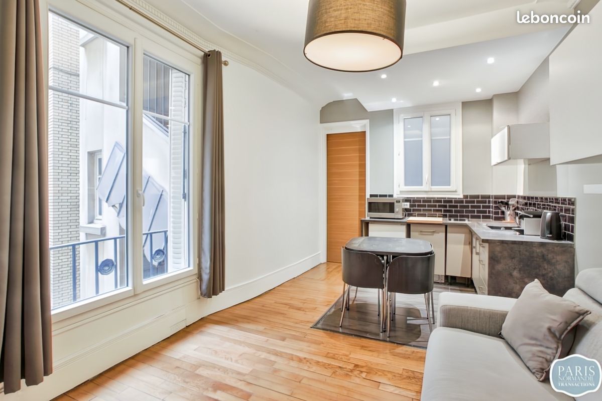 Studio in Paris, France, Nr. 177903