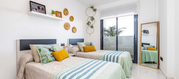 3 غرف نوم شقة في Guardamar del Segura, Spain رقم 9008 24