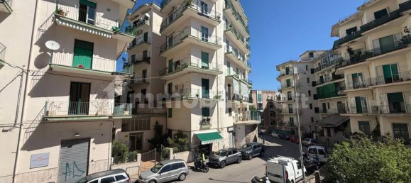 3 bedrooms Apartment in Salerno, Italy No. 319181 6