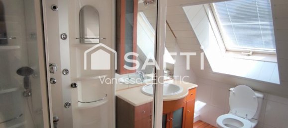 Casa de 4 dormitorios en Bohars, France No. 325351 13