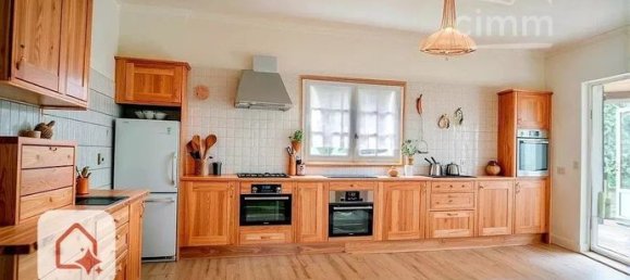 Casa de 3 dormitorios en Savonnieres, France No. 310788 3