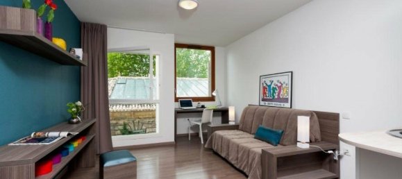 Studio à Bordeaux, France No. 276625 3