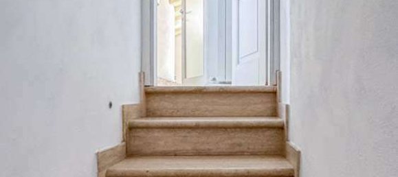 4 bedrooms Villa in Pietrasanta, Italy No. 179423 4