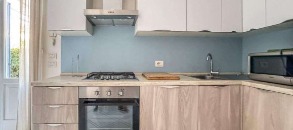 4 bedrooms Villa in Pietrasanta, Italy No. 179423 12