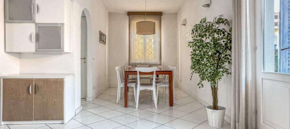 4 bedrooms Villa in Pietrasanta, Italy No. 179423 11