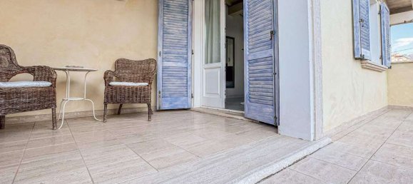 4 bedrooms Villa in Pietrasanta, Italy No. 179423 22