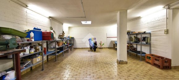 Вилла с 5 комнатами в Монтескудо Монте Коломбо, Италия № 123461 17