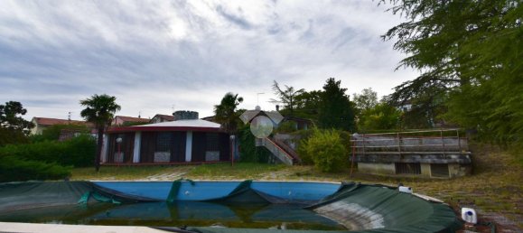 Вилла с 5 комнатами в Монтескудо Монте Коломбо, Италия № 123461 15