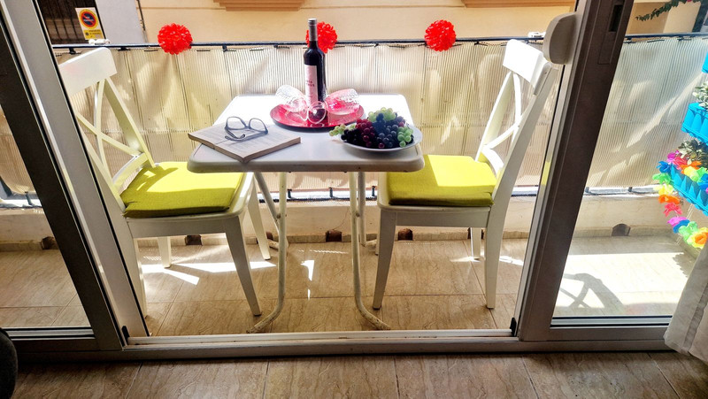 Apartamento de 2 dormitorios en Fuengirola, Spain No. 43190