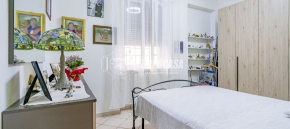 Apartamento de 3 habitaciónes en Caronno Pertusella, Italy No. 291115 11