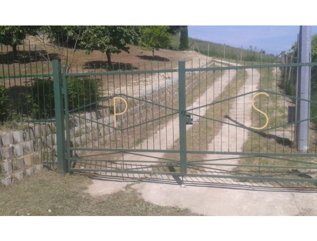 2غرفة منزل في Vezza d'Alba, Italy رقم 252826