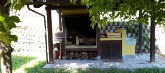 2غرفة منزل في Vezza d'Alba, Italy رقم 252826 4