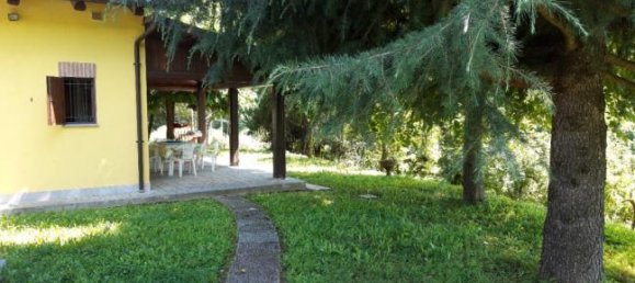 2غرفة منزل في Vezza d'Alba, Italy رقم 252826 6