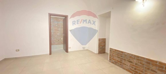 2-Zimmer Haus in Sant'Agata li Battiati, Italy, Nr. 34879 14