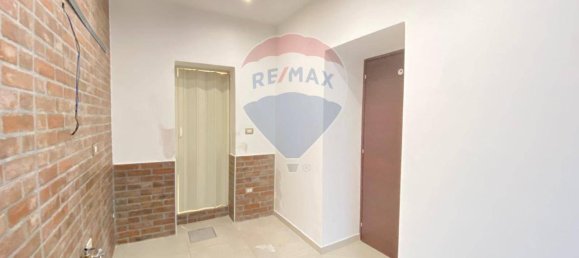 2-Zimmer Haus in Sant'Agata li Battiati, Italy, Nr. 34879 12