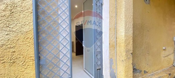 2-Zimmer Haus in Sant'Agata li Battiati, Italy, Nr. 34879 30