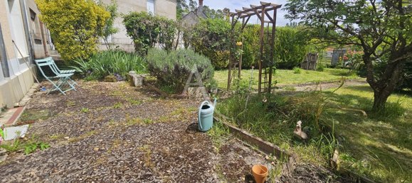 3 bedrooms House in Cere-la-Ronde, France No. 60051 32