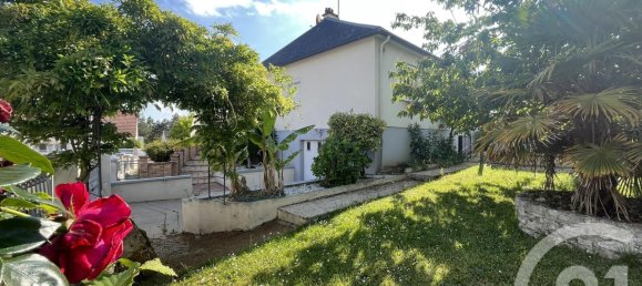 Casa de 3 dormitorios en Chartres, France No. 60506 19