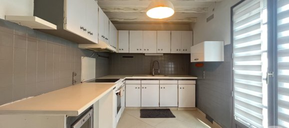 Casa de 3 dormitorios en Chartres, France No. 60506 14