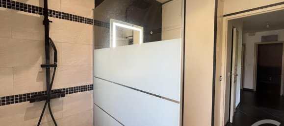 Casa de 3 dormitorios en Chartres, France No. 60506 9