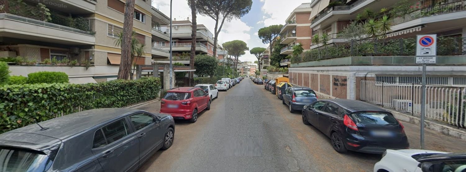 2 bedrooms Apartment in Rome, Italy No. 395431