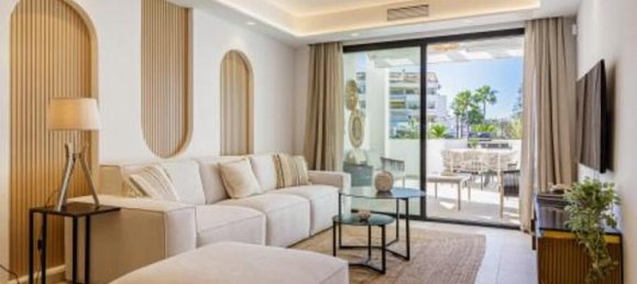 3 Schlafzimmer Wohnung in Marbella, Spain, Nr. 50110 2