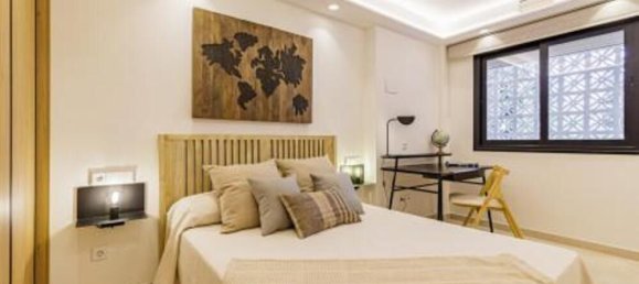 3 Schlafzimmer Wohnung in Marbella, Spain, Nr. 50110 9