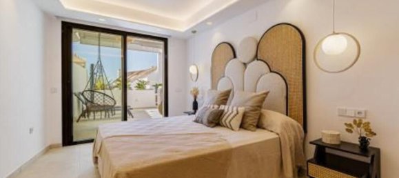3 Schlafzimmer Wohnung in Marbella, Spain, Nr. 50110 6