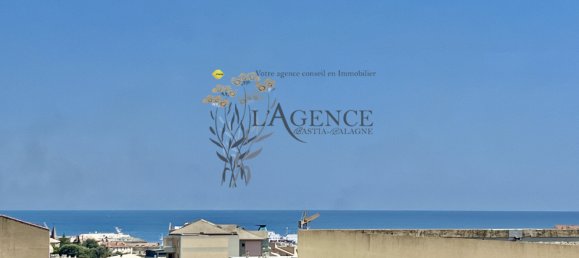 Apartamento de 2 dormitorios en Bastia, France No. 253998 3