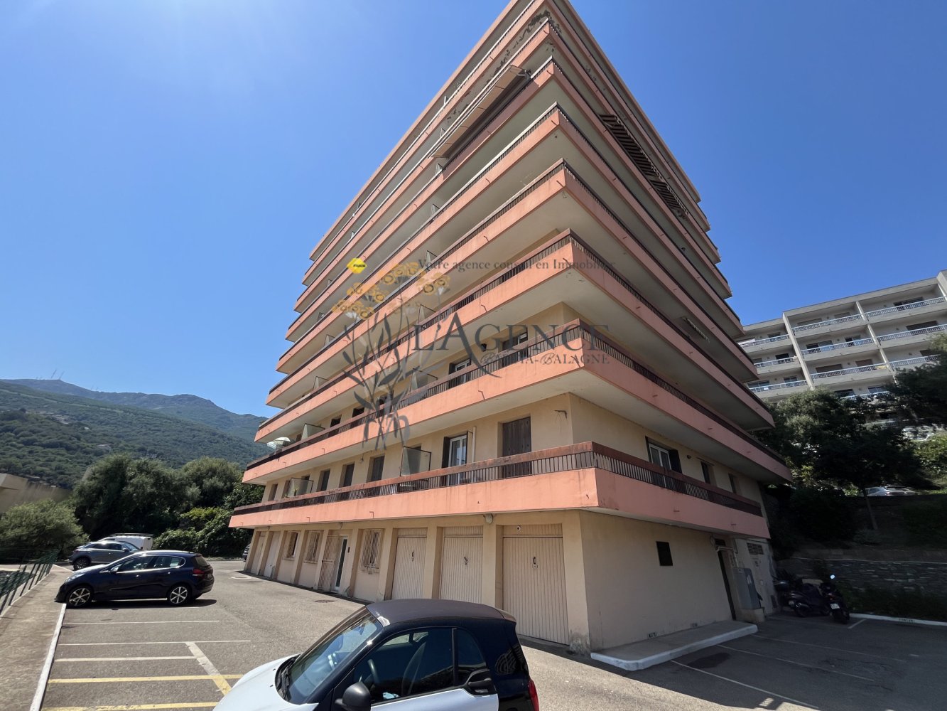 Apartamento de 2 dormitorios en Bastia, France No. 253998