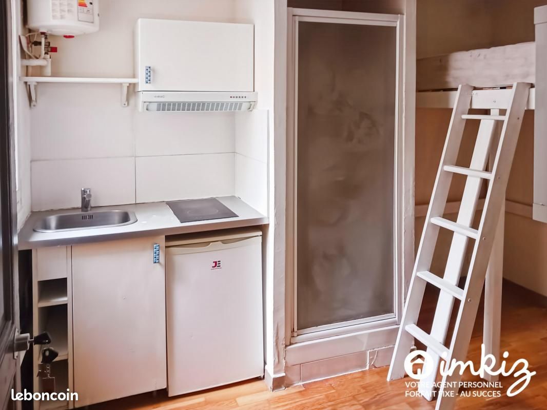 Studio in Paris, France, Nr. 363264