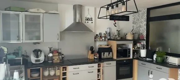 5 bedrooms House in Neuville-de-Poitou, France No. 333778 4