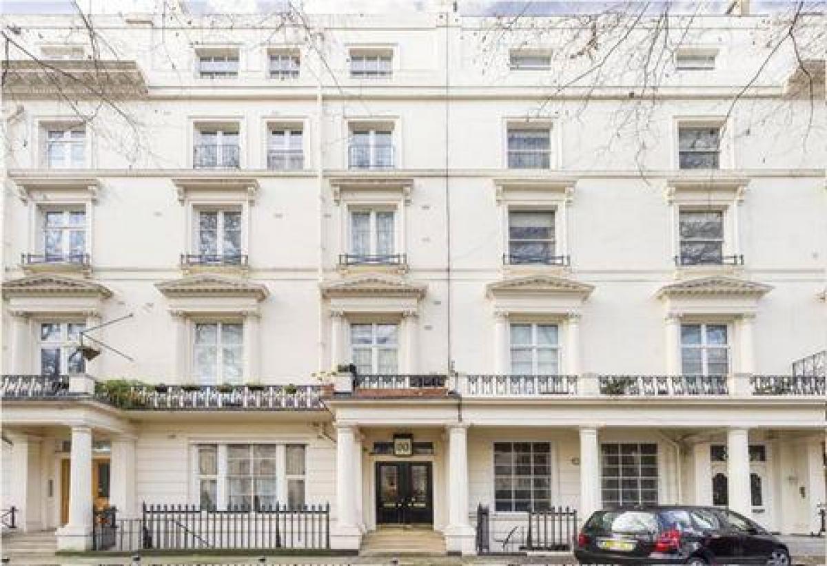 2 bedrooms Condo in London, United Kingdom No. 532