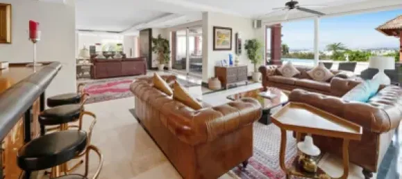 8 bedrooms Villa in Estepona, Spain No. 55356 11