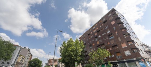 2 Schlafzimmer Wohnung in Milan, Italy, Nr. 357828 14