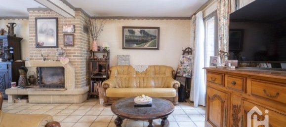 Дом с 4 спальнями в Бувинь, Франция № 270816 10