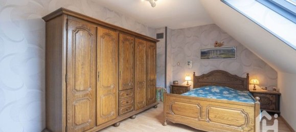 Дом с 4 спальнями в Бувинь, Франция № 270816 35