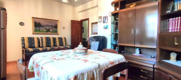 4-salle Appartement à Palermo, Italy No. 2078 6