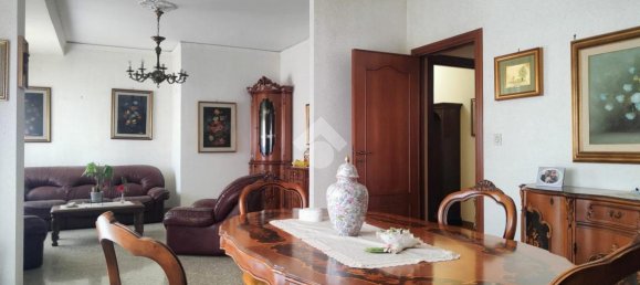 4-salle Appartement à Palermo, Italy No. 2078 10
