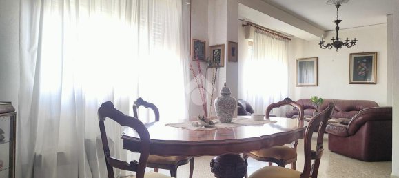 4-salle Appartement à Palermo, Italy No. 2078 22