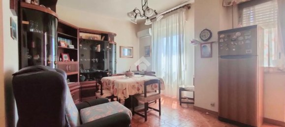 4-salle Appartement à Palermo, Italy No. 2078 8