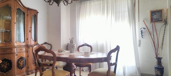 4-salle Appartement à Palermo, Italy No. 2078 25