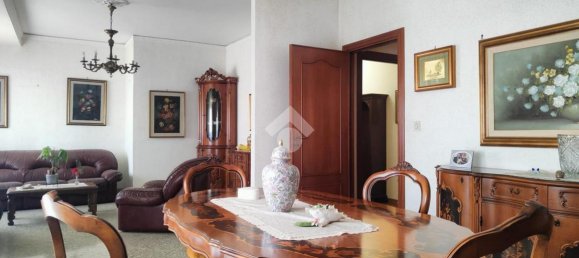 4-salle Appartement à Palermo, Italy No. 2078 17