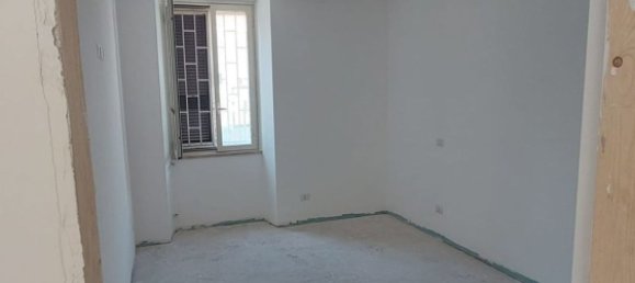 Apartamento de 3 habitaciónes en Tivoli, Italy No. 86244 3