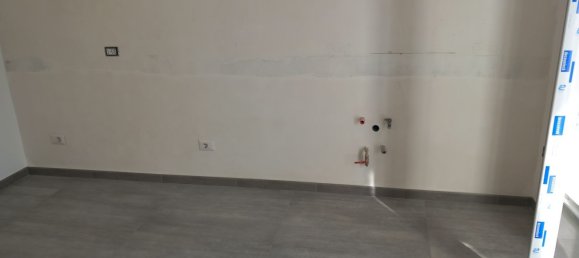 Apartamento de 3 habitaciónes en Tivoli, Italy No. 86244 10