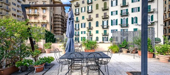 1 Schlafzimmer Schlösser in Genoa, Italy, Nr. 124641 3