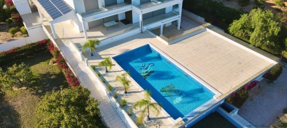 5 Schlafzimmer Villa in Alvor, Portugal, Nr. 186957 5