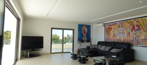 5 Schlafzimmer Villa in Alvor, Portugal, Nr. 186957 11