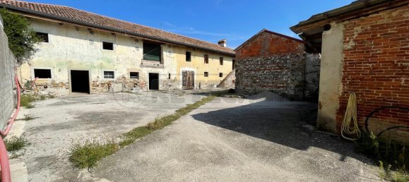 4-Zimmer Haus in Udine, Italy, Nr. 92239 3