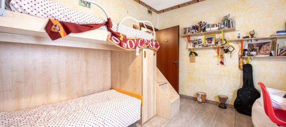 4 rooms Apartment in Rome, Italy No. 36326 4